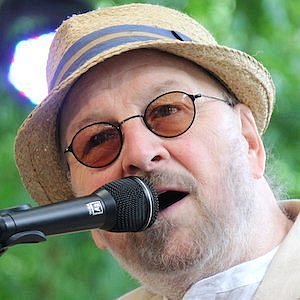 Chas Hodges net worth