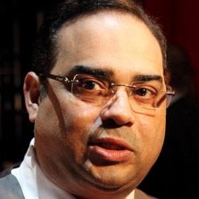 The 21 What is Gilberto Santa Rosa Net Worth 2022: Full Information